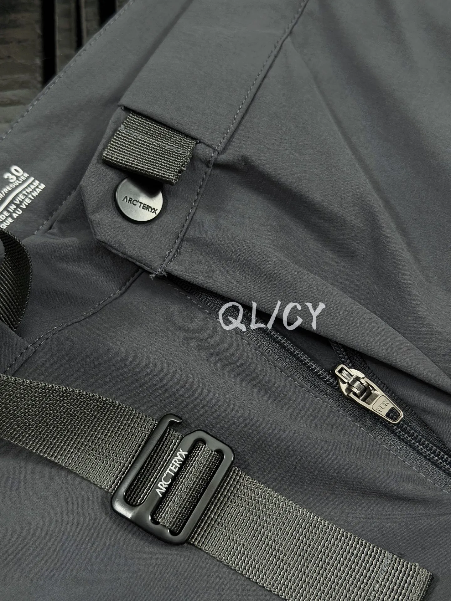 b 06《26 》 Arcteryx/ Gamma Light weight pant Breathable ！ ！ Breathable ，Wear-Resistant ！ ／Lightweight / / / / ！ Versatile， ， 。 YKK 。 Terra Tex 、 ， ， ， ！ ：Black Dark Gray White Navy Blue Size 4 ： 30 32 34 36（ S M L XL） 30: 80cm 100 76 101cm 32: 85cm 105 77 103cm 34: 90cm 110 78 105cm 36: 95cm 115 79 107cm ： 170 130 30 170 150 32 175 170 34 180 190 36
